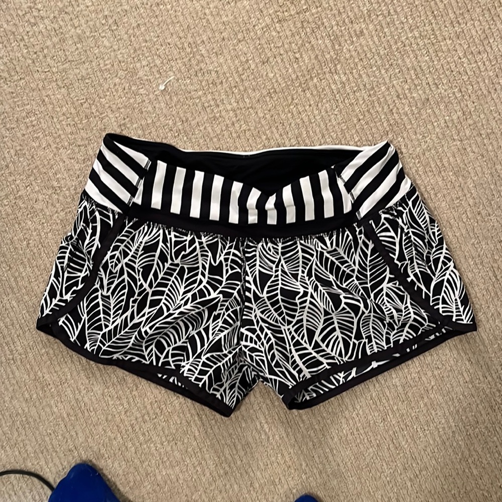 Lulu shorts